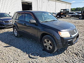 KZ-5 2011 SUZUKI GRAND VITARA PREMIUM 2.4L 4 All wheel drive