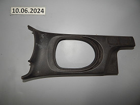 НАКЛАДКА СРЕДНЕЙ КОНСОЛИ ВЕРХНЯЯ (ЧЕРНАЯ) (58821-52010) TOYOTA YARIS XP90 2005-2012